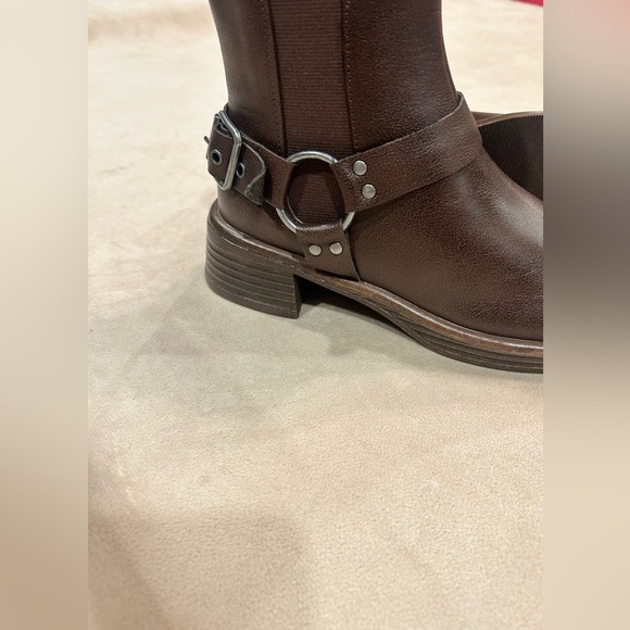 Steve Madden girls boot - Picture 3 of 4